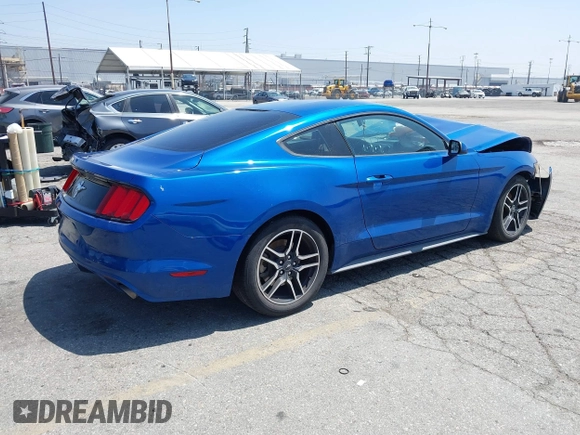 2017 Ford Mustang V6 с VIN 1FA6P8AM7H5203574, выставлен на аукционе IAAI как лот 42620908 с пробегом Не указан миль и . История ставок и продаж доступна на DreamBid. Изображение 4.