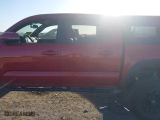 2017 Toyota Tacoma SR5 with VIN 5TFCZ5AN2HX088269, listed as a IAAI auction lot 41768936 with 196,625 mi miles. Bid and sale history available at carsss.com. Image 15.