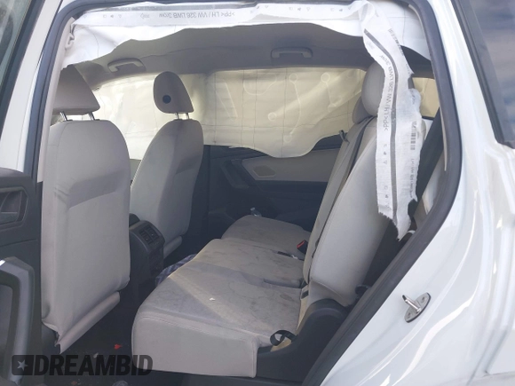 2019 Volkswagen Tiguan S with VIN 3VV1B7AX2KM039970, listed as a IAAI auction lot 41498706 with 56,907 mi miles and . Bid and sale history available at DreamBid. Image 8.