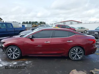 2017 Nissan Maxima Platinum z VIN 1N4AA6AP8HC442203, wystawiony jako IAAI lot #41619495 z przebiegiem 114 476 mil mil oraz . Historia ofert i sprzedaży dostępna na DreamBid. Obrazek 15.