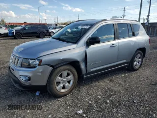 2015 Jeep Compass Sport with VIN 1C4NJCBA9FD198041, listed as a Copart auction lot 50901245 with 77,091 mi miles and Salvage Title. Bid and sale history available at carsss.com. Image 1.