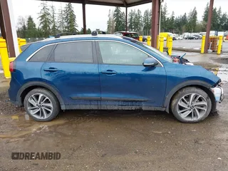 2019 Kia Niro EX with VIN KNDCE3LC7K5351502, listed as a IAAI auction lot 41871233 with 72,457 mi miles. Bid and sale history available at carsss.com. Image 14.
