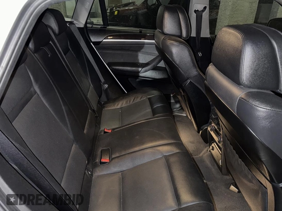 2014 BMW X6 xDrive35i with VIN 5UXFG2C58E0H09681, listed as a Copart auction lot 83922494 with 120,170 mi miles and Salvage Title. Bid and sale history available at carsss.com. Image 6.