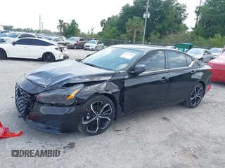 2024 Nissan Altima SR z VIN 1N4BL4CV3RN311894, wystawiony jako IAAI lot #42127560 z przebiegiem 32 703 mil mil oraz . Historia ofert i sprzedaży dostępna na DreamBid. Obrazek 17.