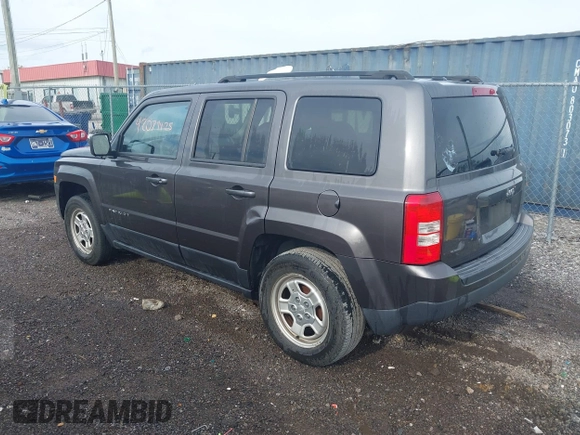2016 Jeep Patriot Sport with VIN 1C4NJPBB7GD678001, listed as a IAAI auction lot 42079425 with 181,261 mi miles and . Bid and sale history available at carsss.com. Image 3.