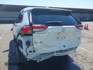 2022 Toyota RAV4 XLE Premium с VIN 2T3A1RFV5NW254749, выставлен на аукционе IAAI как лот 42458461 с пробегом 46 971 миль миль и . История ставок и продаж доступна на DreamBid. Изображение 6.
