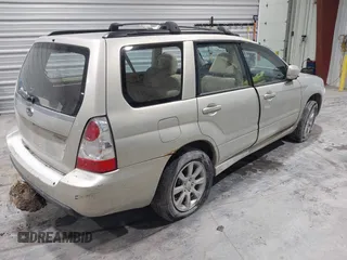 2007 Subaru Forester X w/Premium Pkg with VIN JF1SG65657G703816, listed as a IAAI auction lot 41497811 with 124,286 mi miles. Bid and sale history available at carsss.com. Image 4.