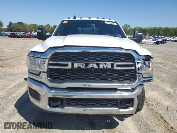 2024 Ram 3500 Tradesman with VIN 3C63RRGL1RG273200, listed as a Copart auction lot 52265745 with 29,570 mi miles and Clean Title. Bid and sale history available at carsss.com. Image 5.