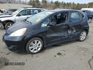 2009 Honda Fit Sport w/Navi with VIN JHMGE88629S046128, listed as a Copart auction lot 48006575 with 178,658 mi miles and Salvage Title. Bid and sale history available at carsss.com. Image 1.