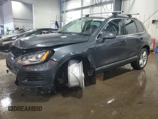 2013 Volkswagen Touareg Sport с VIN WVGEP9BP7DD005691, выставлен на аукционе Copart как лот 57498964 с пробегом 116 309 миль миль и Списание • Salvage title. История ставок и продаж доступна на DreamBid. Изображение 1.
