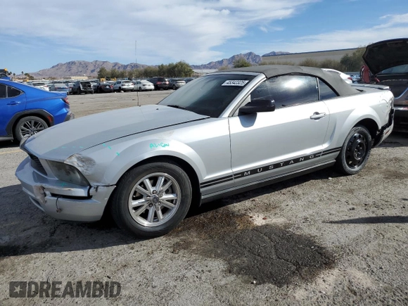 2007 Ford Mustang Deluxe with VIN 1ZVFT84N875363419, listed as a Copart auction lot 45342325 with 118,453 mi miles and Salvage Title. Bid and sale history available at carsss.com. Image 1.
