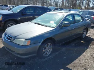 2001 Acura TL with VIN 19UUA566X1A029008, listed as a IAAI auction lot 41906978 with 999,999 mi miles. Bid and sale history available at carsss.com. Image 2.