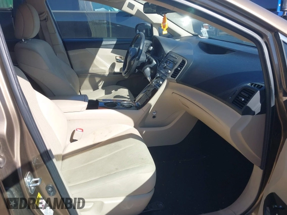 2009 Toyota Venza with VIN 4T3ZE11AX9U002174, listed as a IAAI auction lot 41901031 with 230,619 mi miles. Bid and sale history available at carsss.com. Image 5.