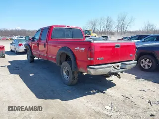 1999 Ford Super Duty F-250 XL with VIN 1FTNW21S5XED28172, listed as a IAAI auction lot 41887957 with 233,990 mi miles. Bid and sale history available at carsss.com. Image 3.