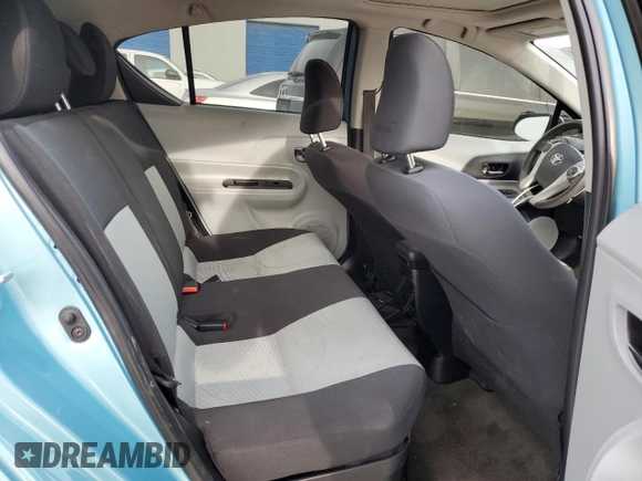 2012 Toyota Prius One with VIN JTDKDTB37C1017964, listed as a Copart auction lot 45726165 with 189,186 mi miles and Salvage Title. Bid and sale history available at DreamBid. Image 10.
