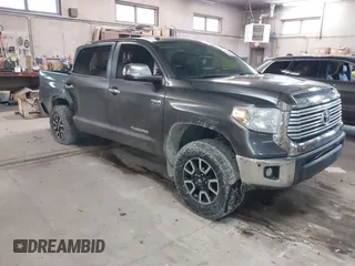 2017 Toyota Tundra 4WD Limited with VIN 5TFHW5F10HX648214, listed as a IAAI auction lot 41674660 with 194,942 mi miles. Bid and sale history available at carsss.com. Image 1.