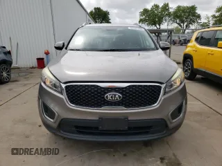 2016 Kia Sorento LX with VIN 5XYPG4A35GG049063, listed as a Copart auction lot 51451395 with 139,192 mi miles and Salvage Title. Bid and sale history available at carsss.com. Image 5.