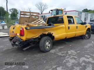 2008 Ford F-250 XL with VIN 1FTSW21598ED15410, listed as a IAAI auction lot 39429781 with 322,770 mi miles and . Bid and sale history available at DreamBid. Image 4.
