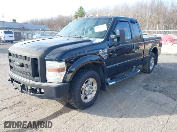 2008 Ford Super Duty F-250 SRW XL with VIN 1FTNX20528EB93338, listed as a IAAI auction lot 41801499 with 232,046 mi miles. Bid and sale history available at carsss.com. Image 17.