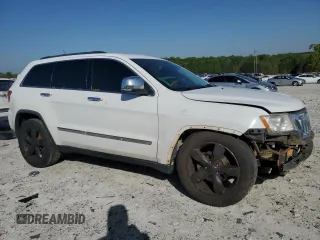 2013 Jeep Grand Cherokee Overland with VIN 1C4RJECT7DC588233, listed as a Copart auction lot 52672605 with 231,329 mi miles and Salvage Title. Bid and sale history available at carsss.com. Image 4.
