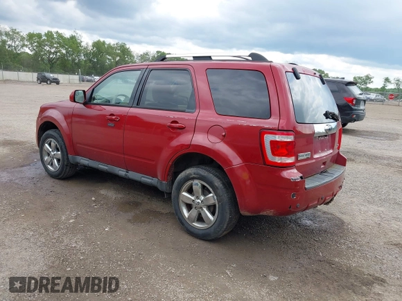 2010 Ford Escape Limited z VIN 1FMCU0EG5AKC21828, wystawiony jako IAAI lot #42343582 z przebiegiem 135 534 mil mil oraz . Historia ofert i sprzedaży dostępna na DreamBid. Obrazek 3.