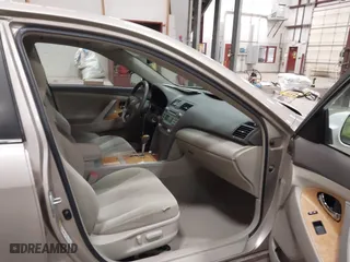 2007 Toyota Camry CE with VIN 4T1BE46K87U712670, listed as a IAAI auction lot 41797440 with 202,595 mi miles. Bid and sale history available at carsss.com. Image 5.