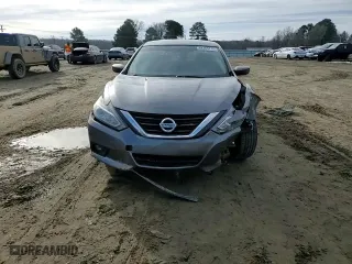 2017 Nissan Altima 2.5 SV with VIN 1N4AL3AP7HC470440, listed as a Copart auction lot 88785115 with 192,090 mi miles and Salvage Title. Bid and sale history available at carsss.com. Image 10.
