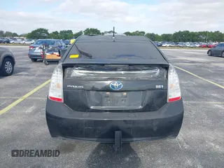 2011 Toyota Prius I with VIN JTDKN3DU4B1463121, listed as a IAAI auction lot 42057548 with 242,575 mi miles. Bid and sale history available at carsss.com. Image 15.