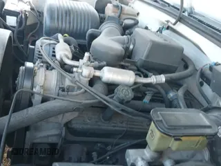 1997 Chevrolet Silverado 1500 with VIN 2GCEC19R9V1198951, listed as a IAAI auction lot 43413451 with 215,096 mi miles and . Bid and sale history available at DreamBid. Image 12.