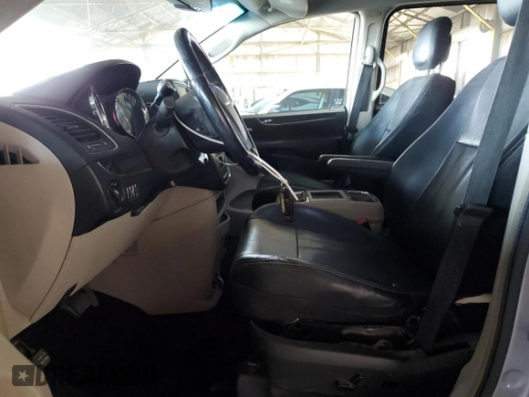 2013 Chrysler Town & Country Touring with VIN 2C4RC1BG3DR630136, listed as a Copart auction lot 51374995 with 209,149 mi miles and Clean Title. Bid and sale history available at carsss.com. Image 7.