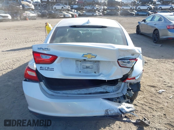 2018 Chevrolet Malibu LT with VIN 1G1ZD5ST8JF207503, listed as a IAAI auction lot 41955086 with 88,327 mi miles and . Bid and sale history available at carsss.com. Image 16.