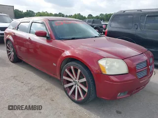 2006 Dodge Magnum z VIN 2D4FV47V26H442953, wystawiony jako IAAI lot #42283782 z przebiegiem 206 711 mil mil oraz . Historia ofert i sprzedaży dostępna na DreamBid. Obrazek 1.