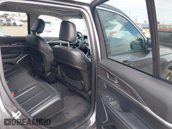 2024 Jeep Grand Cherokee with VIN 1C4RJYB62R8958365, listed as a IAAI auction lot 42553595 with 43,004 mi miles and . Bid and sale history available at DreamBid. Image 8.