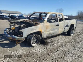 2005 GMC Sierra 2500HD SLT with VIN 1GTHK29255E318266, listed as a Copart auction lot 45286335 with Not provided miles and Non repairable. Bid and sale history available at DreamBid. Image 1.