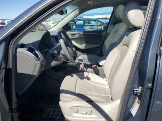 2011 Audi Q5 3.2L Premium Plus with VIN WA1DKAFP4BA043561, listed as a Copart auction lot 49169415 with 162,473 mi miles and Salvage Title. Bid and sale history available at carsss.com. Image 7.