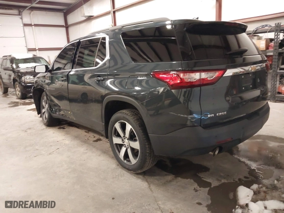 2019 Chevrolet Traverse LT Leather with VIN 1GNERHKW1KJ140266, listed as a IAAI auction lot 41171149 with 86,223 mi miles. Bid and sale history available at carsss.com. Image 3.