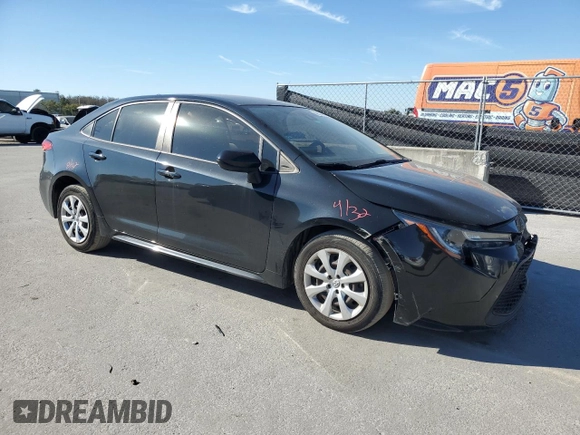 2020 Toyota Corolla LE with VIN JTDEPRAE2LJ013086, listed as a Copart auction lot 48334245 with 67,532 mi miles and Non Repairable. Bid and sale history available at carsss.com. Image 4.