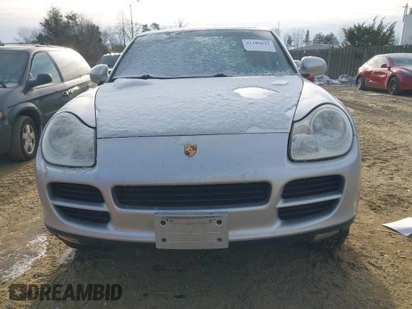 2004 Porsche Cayenne with VIN WP1AA29P64LA23525, listed as a IAAI auction lot 41389622 with 154,626 mi miles. Bid and sale history available at carsss.com. Image 6.