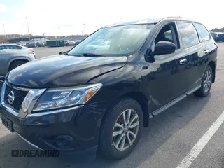 2014 Nissan Pathfinder S with VIN 5N1AR2MM7EC723543, listed as a IAAI auction lot 42014713 with 145,617 mi miles. Bid and sale history available at carsss.com. Image 2.
