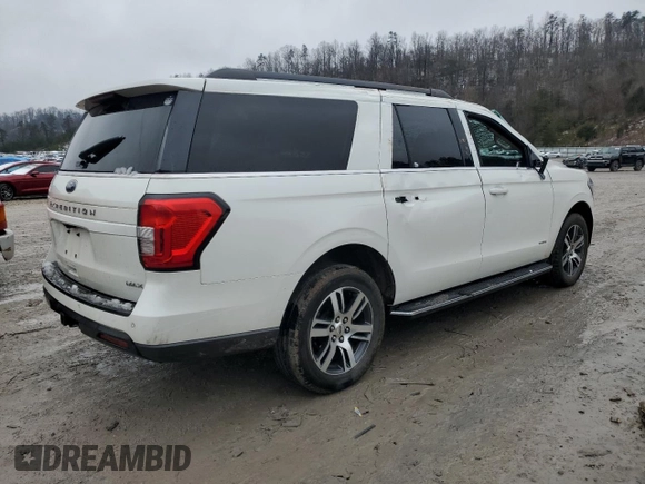 2022 Ford Expedition Max XLT with VIN 1FMJK1JT1NEA28411, listed as a Copart auction lot 45033165 with 80,758 mi miles and Salvage title. Bid and sale history available at DreamBid. Image 3.