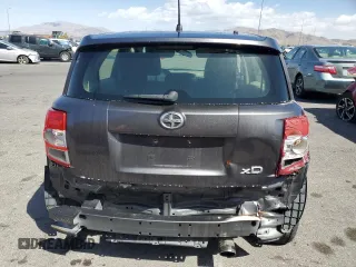 2012 Scion xD z VIN JTKKU4B47C1028244, wystawiony jako Copart lot #54232205 z przebiegiem 99 999 mil mil oraz Tytuł czysty. Historia ofert i sprzedaży dostępna na DreamBid. Obrazek 6.
