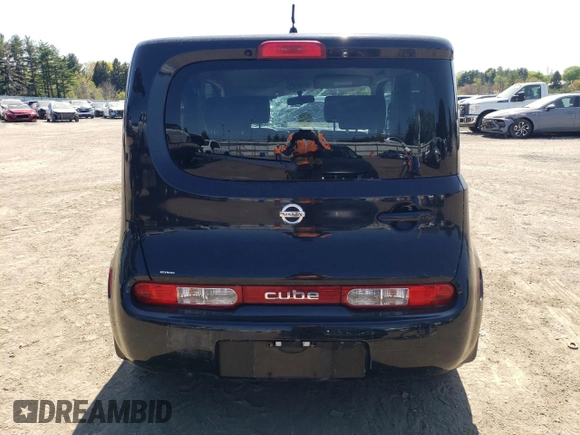 2010 Nissan Cube S z VIN JN8AZ2KR4AT155592, wystawiony jako Copart lot #55804045 z przebiegiem 108 505 mil mil oraz Nie do naprawy • Non repairable. Historia ofert i sprzedaży dostępna na DreamBid. Obrazek 6.