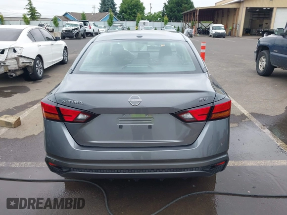 2024 Nissan Altima SV z VIN 1N4BL4DV4RN385646, wystawiony jako IAAI lot #42422125 z przebiegiem 27 335 mil mil oraz . Historia ofert i sprzedaży dostępna na DreamBid. Obrazek 16.