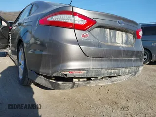 2013 Ford Fusion SE with VIN 3FA6P0H74DR329349, listed as a IAAI auction lot 41788971 with 249,603 mi miles. Bid and sale history available at carsss.com. Image 6.