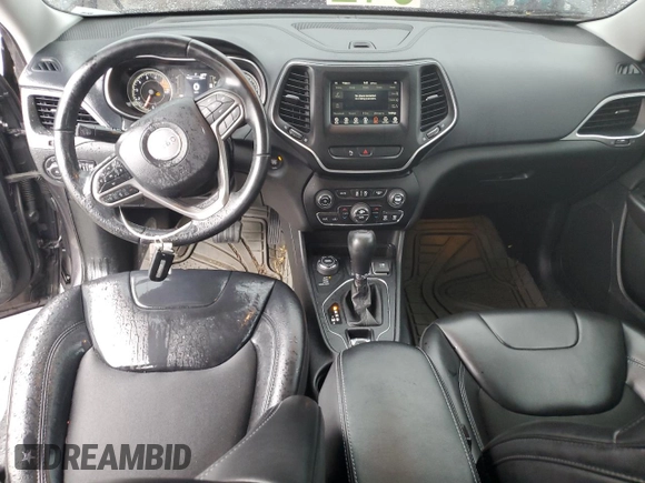 2019 Jeep Cherokee Latitude Plus z VIN 1C4PJMLX0KD299898, wystawiony jako Copart lot #56904625 z przebiegiem 93 064 mil mil oraz Szkoda całkowita • Salvage title. Historia ofert i sprzedaży dostępna na DreamBid. Obrazek 8.