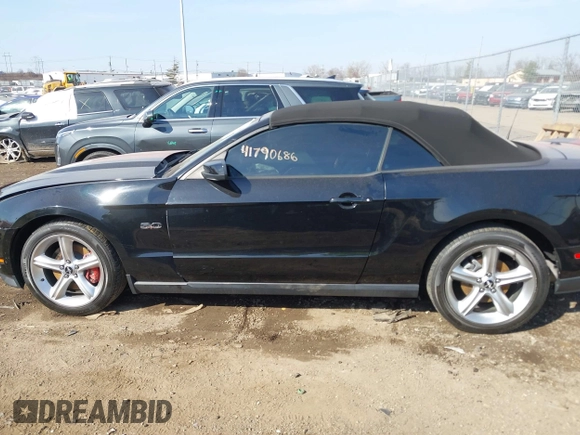 2011 Ford Mustang GT with VIN 1ZVBP8FF4B5116951, listed as a IAAI auction lot 41790686 with 62,880 mi miles and . Bid and sale history available at DreamBid. Image 14.