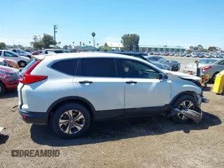 2017 Honda CR-V LX with VIN 2HKRW6H34HH219033, listed as a IAAI auction lot 41948876 with 105,813 mi miles. Bid and sale history available at carsss.com. Image 14.