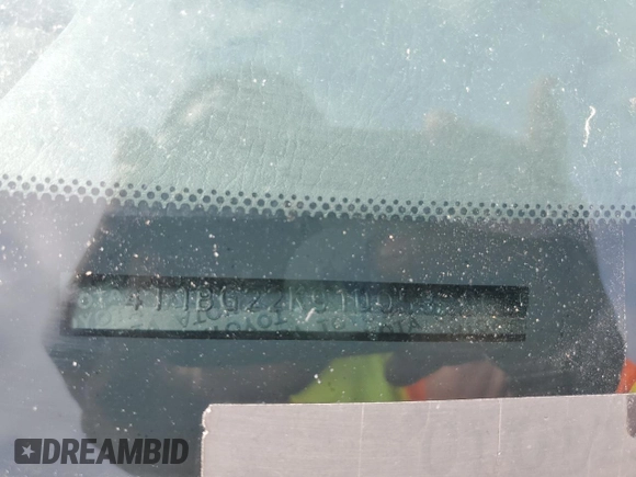 2001 Toyota Camry CE z VIN 4T1BG22K91U053266, wystawiony jako Copart lot #56991785 z przebiegiem 130 502 mil mil oraz Szkoda całkowita • Salvage title. Historia ofert i sprzedaży dostępna na DreamBid. Obrazek 12.