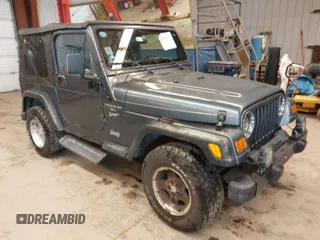 2001 Jeep Wrangler Sport with VIN 1J4FA49SX1P375657, listed as a IAAI auction lot 41943331 with 170,640 mi miles. Bid and sale history available at carsss.com. Image 1.