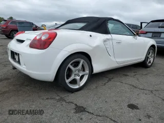 2003 Toyota MR2 z VIN JTDFR320130054491, wystawiony jako Copart lot #58899155 z przebiegiem 62 552 mil mil oraz Szkoda całkowita • Salvage title. Historia ofert i sprzedaży dostępna na DreamBid. Obrazek 3.